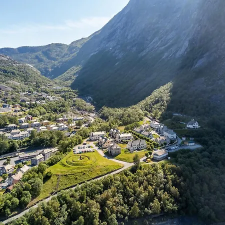Trolltunga Fjord Living Apartment Tyssedal
