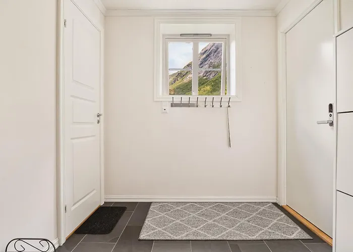 Trolltunga Fjord Living *